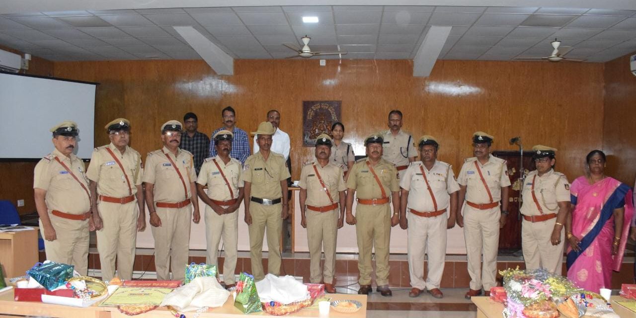 ನಿವೃತ್ತಿ ಹೊಂದಿದ 11ಜನ ಅಧಿಕಾರಿ, ಸಿಬ್ಬಂದಿಗೆ ಸನ್ಮಾನ