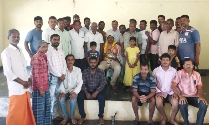 ಬಳಲೆ – ಮಾದನಗೇರಿ ನಾಮಧಾರಿ ಸಮಾಜದ ವತಿಯಿಂದ ಶ್ರವಣಗೆ ಸನ್ಮಾನ