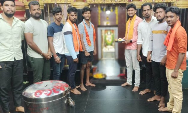 ಚಂದ್ರಯಾನ ಯಶಸ್ವಿಯಾಗುವಂತೆ ಅಂಕೋಲಾ ಭಜರಂಗದಳದ ವತಿಯಿಂದ ವೆಂಕಟರಮಣ ದೇವಸ್ಥಾನದಲ್ಲಿ ವಿಶೇಷ ಪೂಜೆ