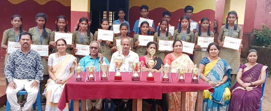 ಅಂಕೋಲಾ ತಾಲೂಕಾ ಮಟ್ಟದ ಕ್ರೀಡಾಕೂಟದಲ್ಲಿ ಅಗಸೂರಿನ ಕೆ.ಪಿ.ಎಸ್. ಪ್ರೌಢಶಾಲೆಗೆ ”ವೀರಾಗ್ರಣಿ ಪ್ರಶಸ್ತಿ”