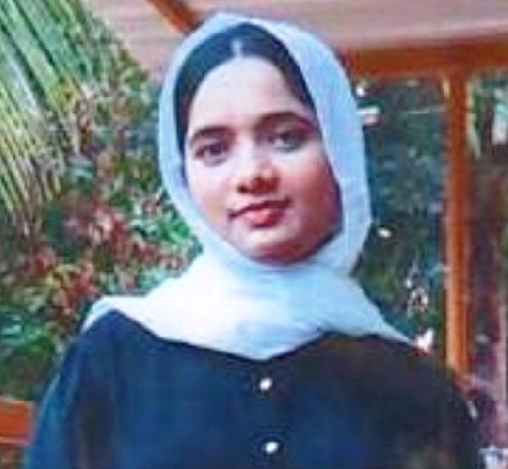 ಅಂಕೋಲಾ ಬಸ್  ನಿಲ್ದಾಣದಲ್ಲಿ  ಯುವತಿ ನಾಪತ್ತೆ