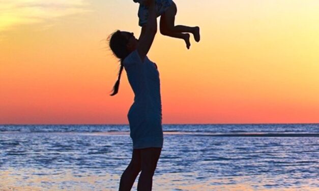 ಅಂಕೋಲಾದಲ್ಲಿ ಮಕ್ಕಳ ದತ್ತು ಹೆಸರಿನಲ್ಲಿ ಭಾರಿ ಮೋಸ – ಐವರು ವಿರುದ್ಧ ಪ್ರಕರಣ